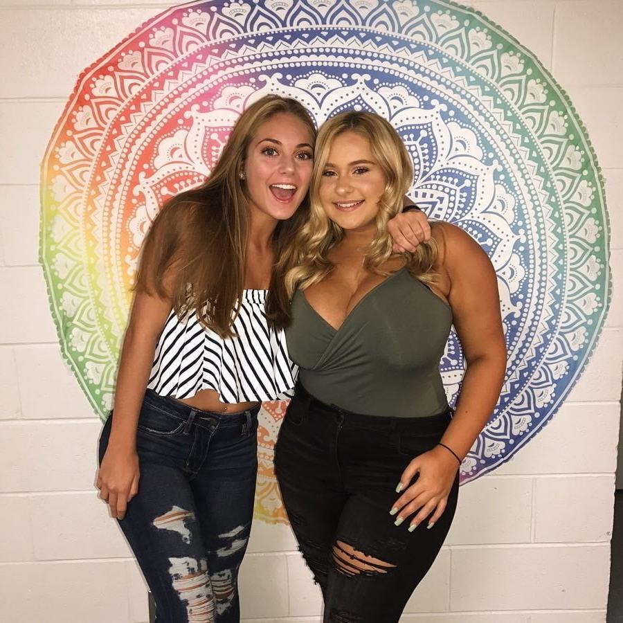 25P Chubby n Busty 39
