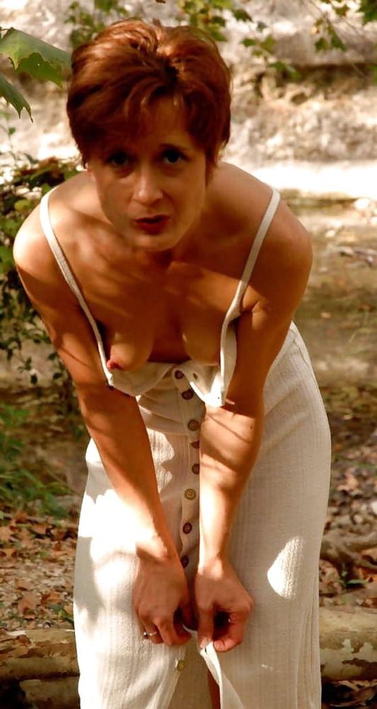 25P Downblouse