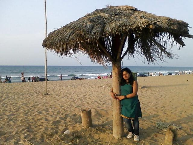 25P ANOTHER BIG DESI PICS COLLECTIONS