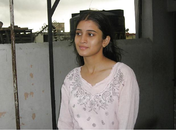 25P Most beautiful Indian Girl 4