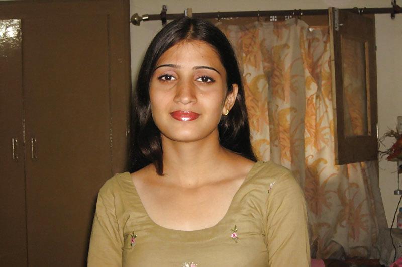 25P Most beautiful Indian Girl 4