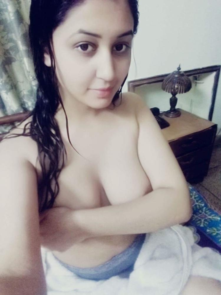 25P DESI HOT NAKED INDIAN MATURE TEENS