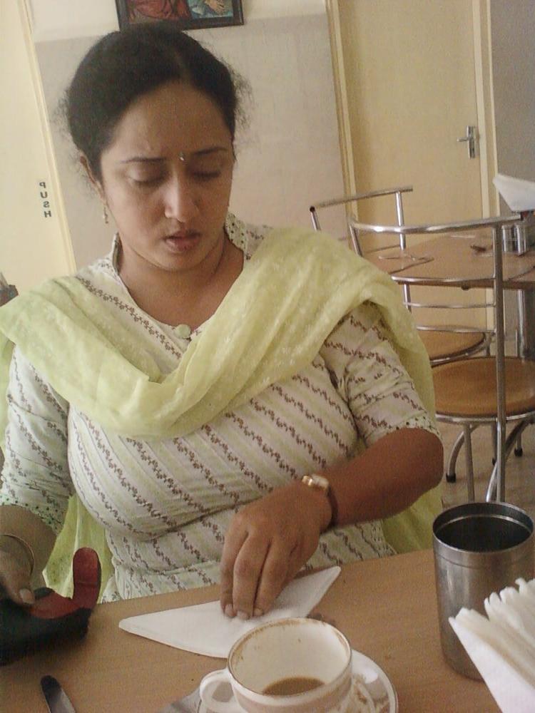 25P desi busty maal