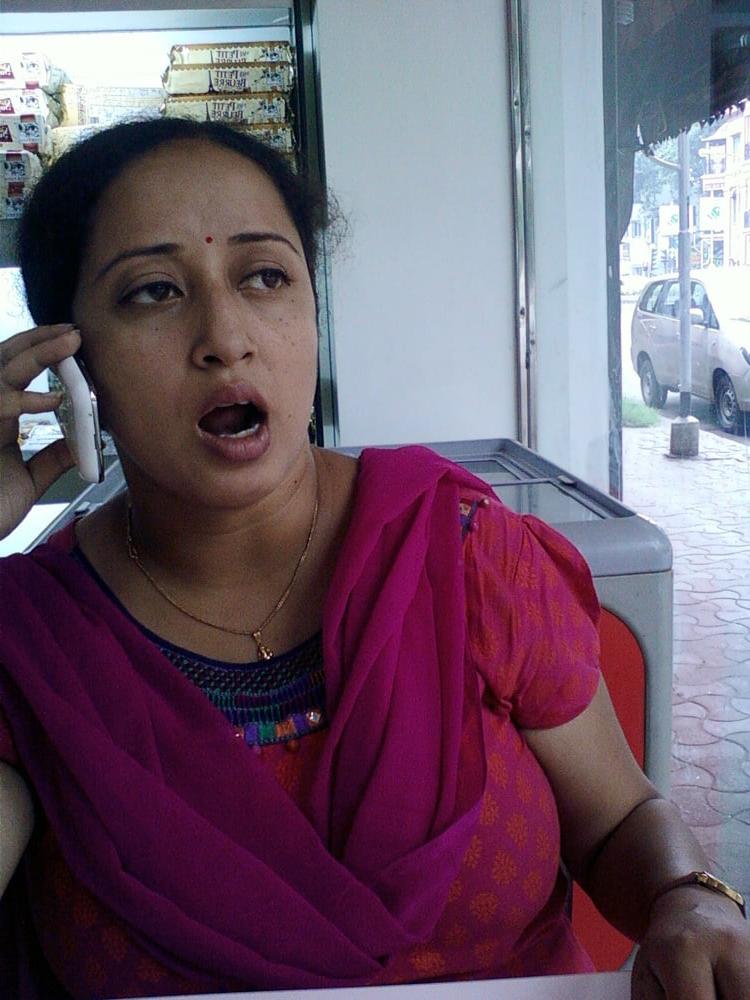 25P desi busty maal