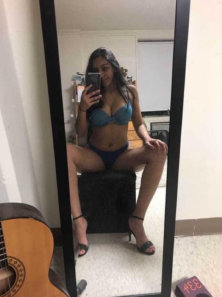 25P Exposed Desi Girlfriend