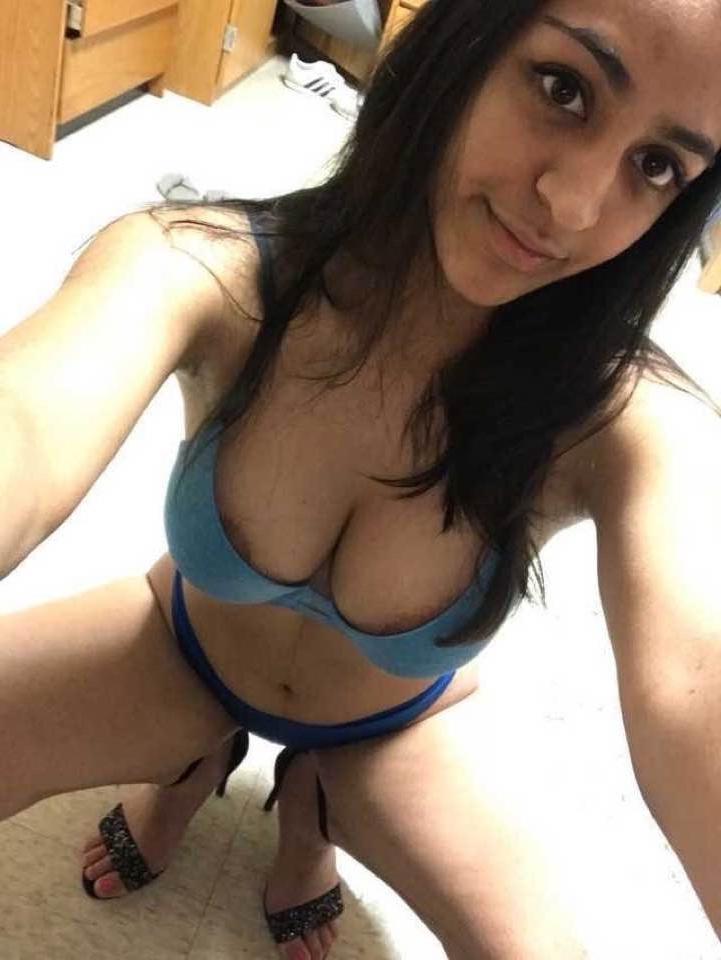 25P Exposed Desi Girlfriend