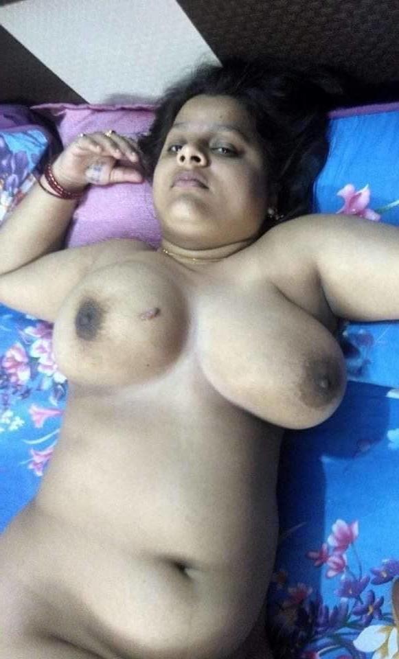 10P Desi nude  bhabhi