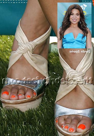 25P Jordin Sparks Foot Pics