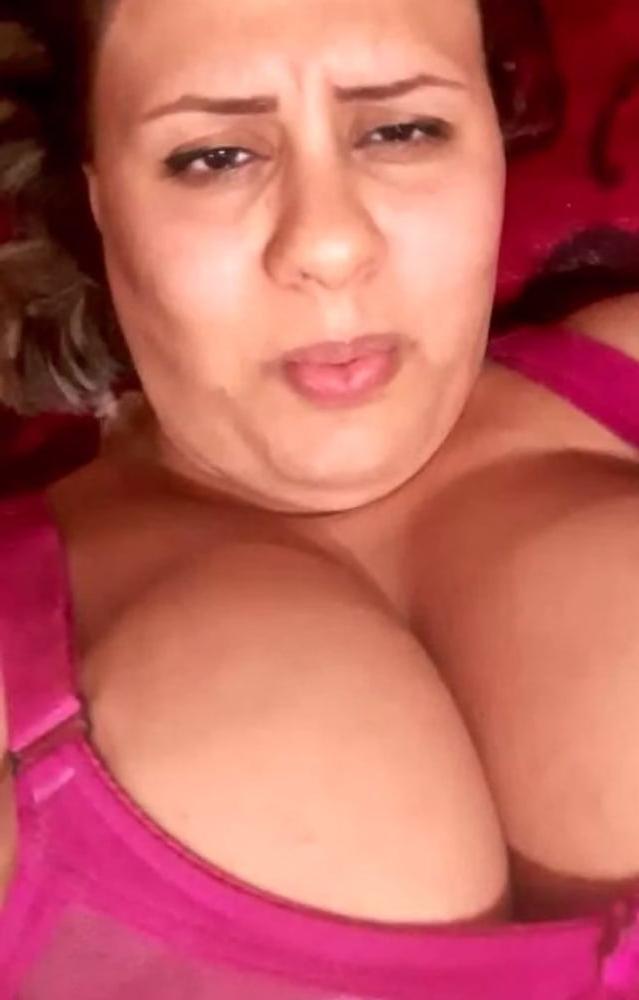 16P Beauty arab girl