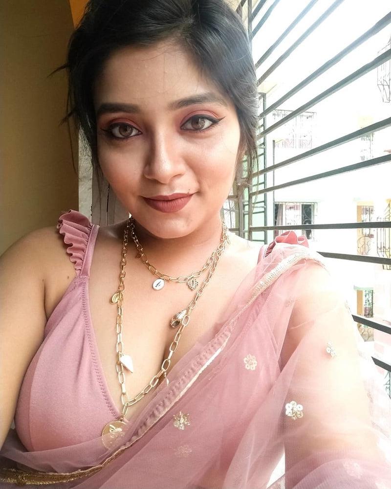 25P Indian, Desi - Maumita Majumdar