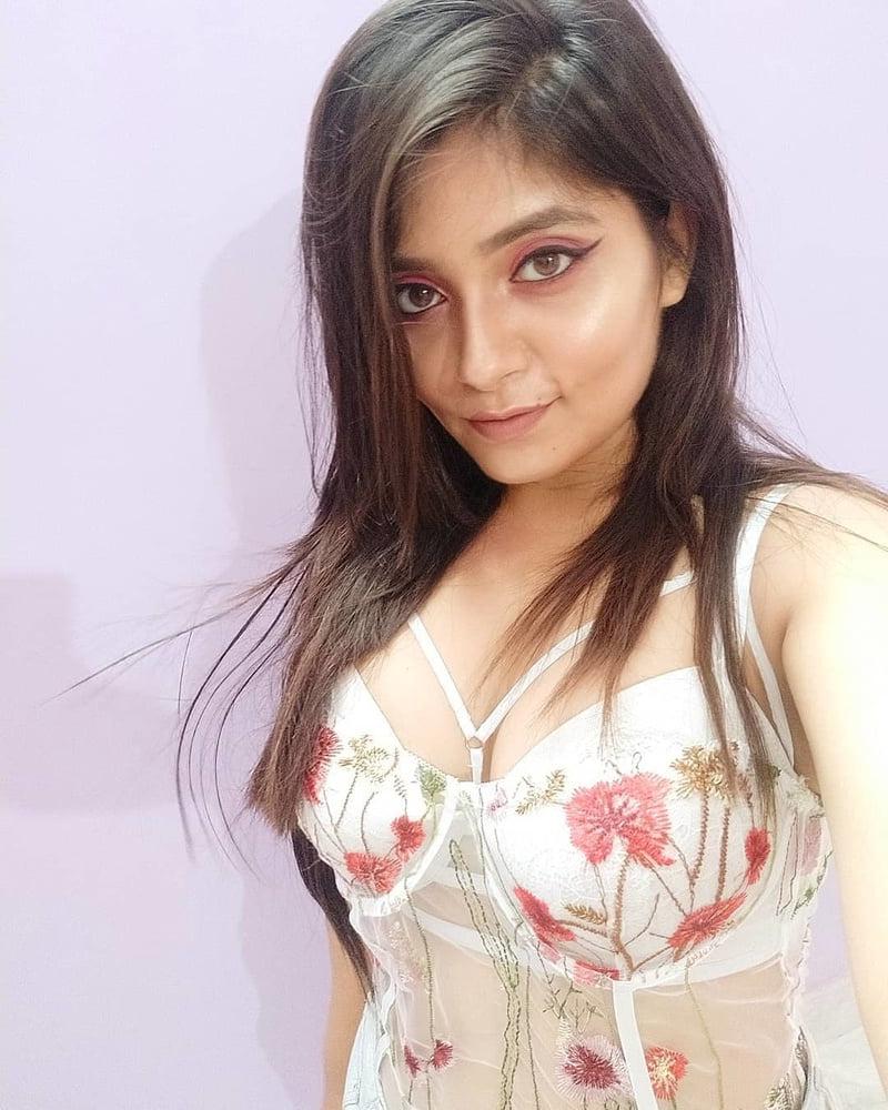 25P Indian, Desi - Maumita Majumdar