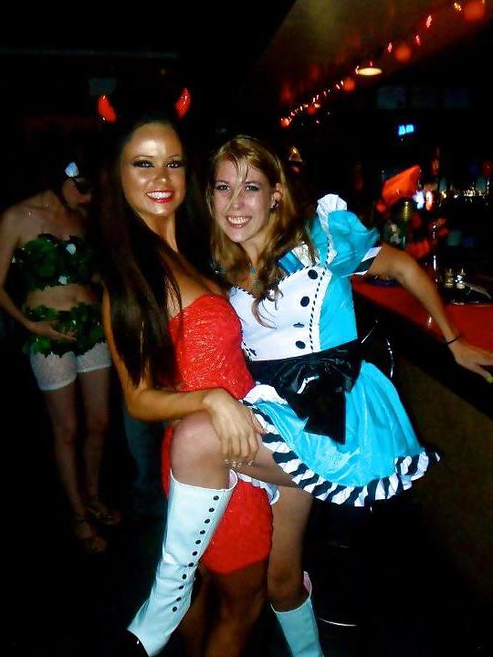 25P FaceBook Friends: Halloween Babes