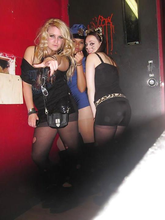 25P FaceBook Friends: Halloween Babes