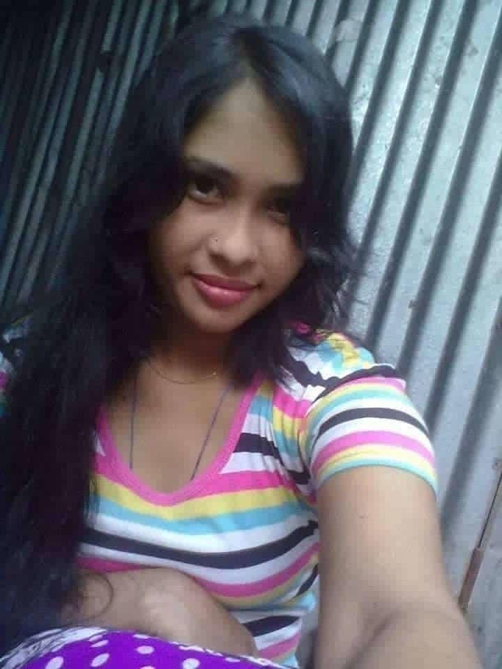 25P Desi Young girls Part 3 - Random clicks