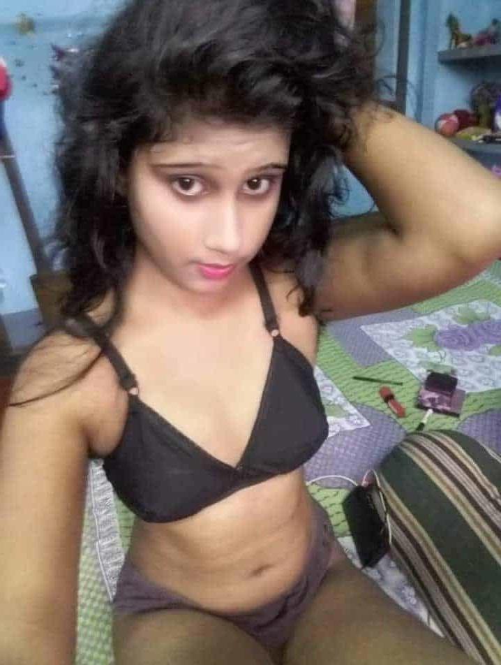 25P Desi Young girls Part 3 - Random clicks