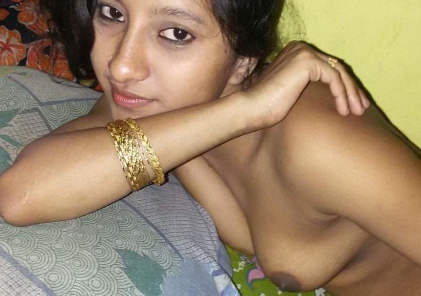 25P Desi Young girls Part 3 - Random clicks