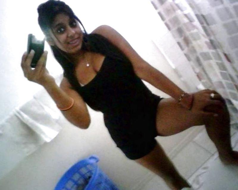 15P Naughty desi babe - coolbudy