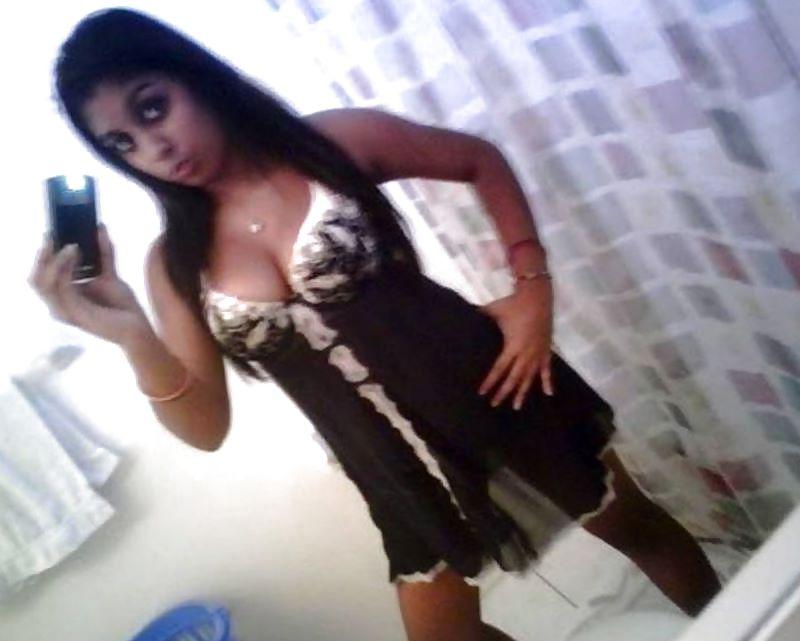 15P Naughty desi babe - coolbudy