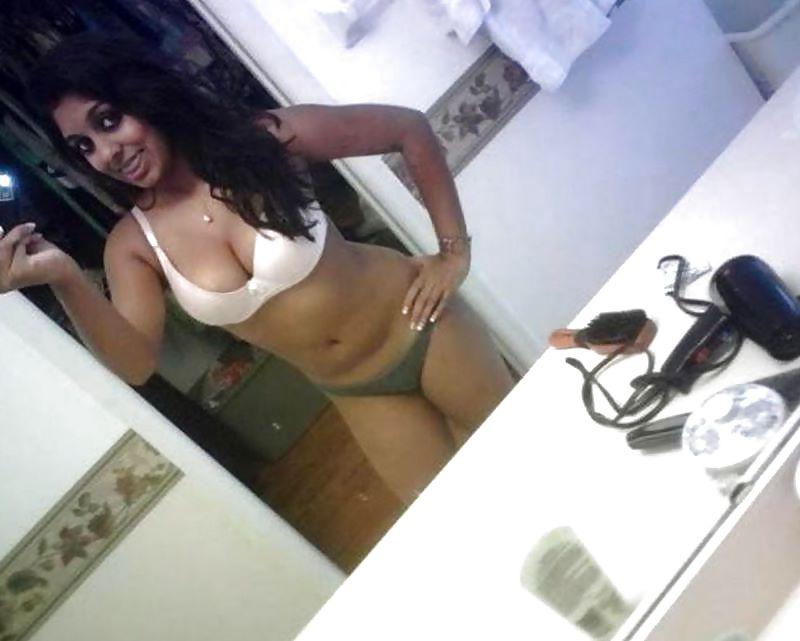 15P Naughty desi babe - coolbudy