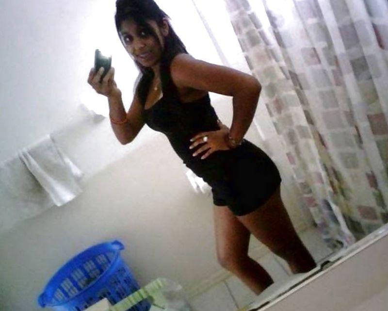 15P Naughty desi babe - coolbudy