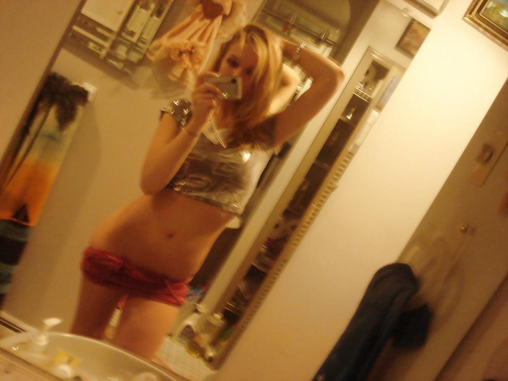 21P Busty Blonde Self Shot Teenie