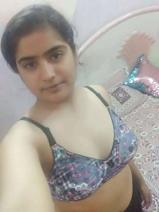 25P Desi Paki Hijabi Teen Leakupload