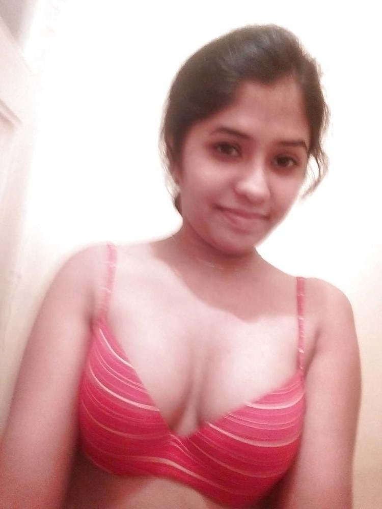 14P Desi girl chandni nude