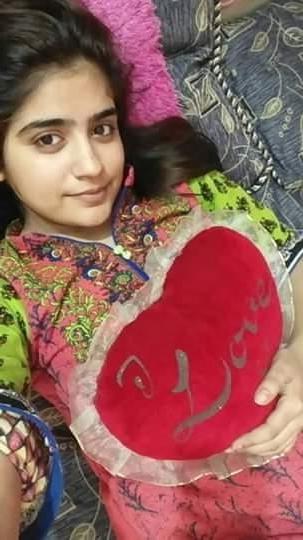 13P Desi muslim girl nazma nude