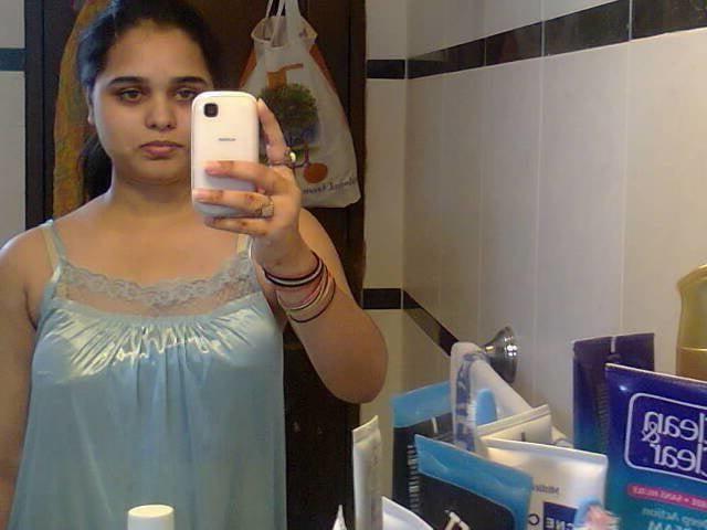 25P Desi NRi Aunty &amp; Bhabhi Hairy pussy panty doggy