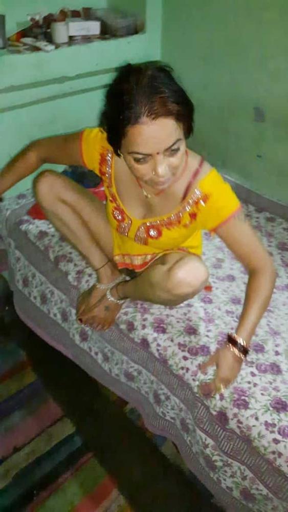 25P Desi housewife collection- Random clicks