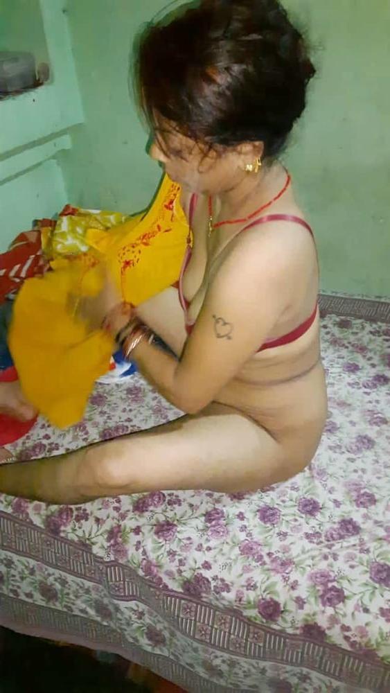 25P Desi housewife collection- Random clicks