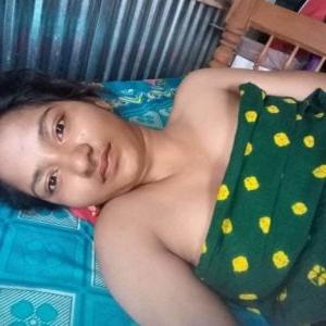 6P Desi village girl hot show