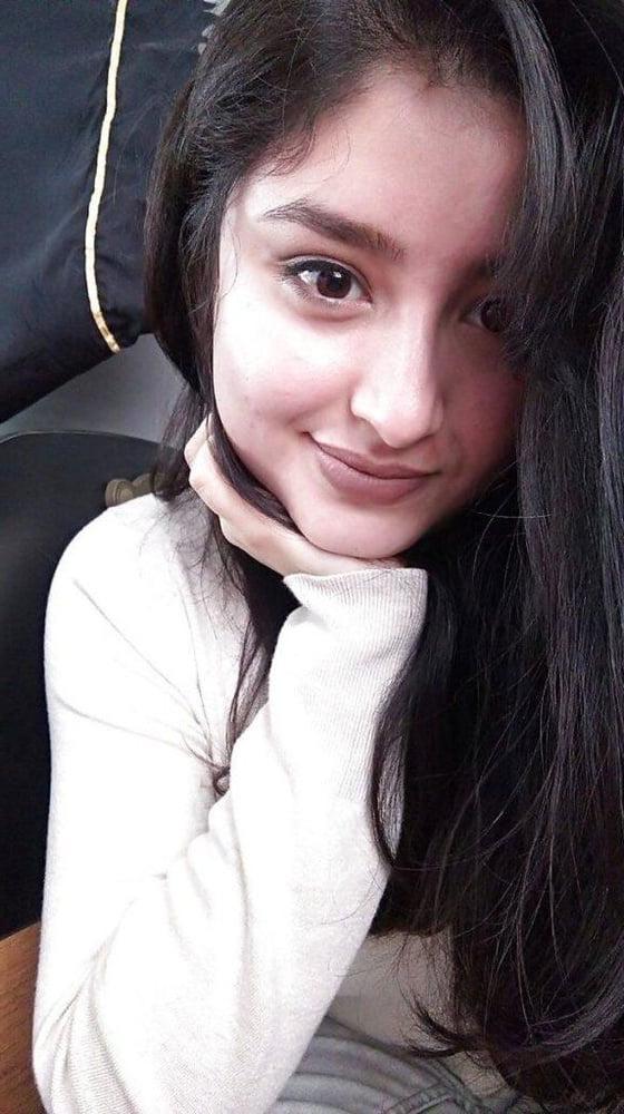 7P Desi Beautiful Girl