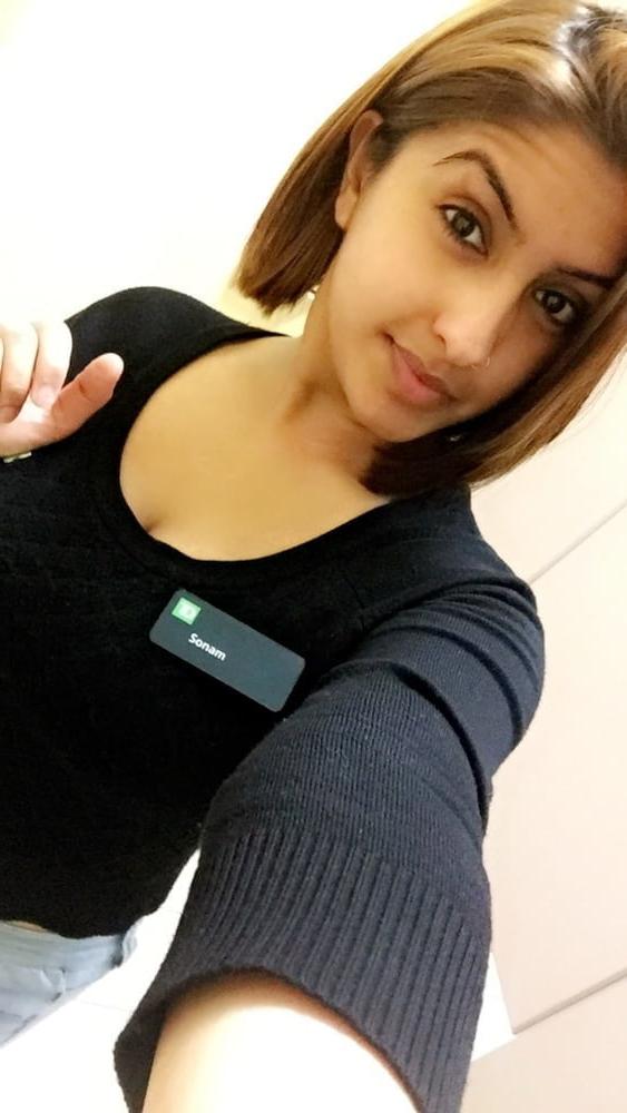 16P NRI Desi boobs exposed
