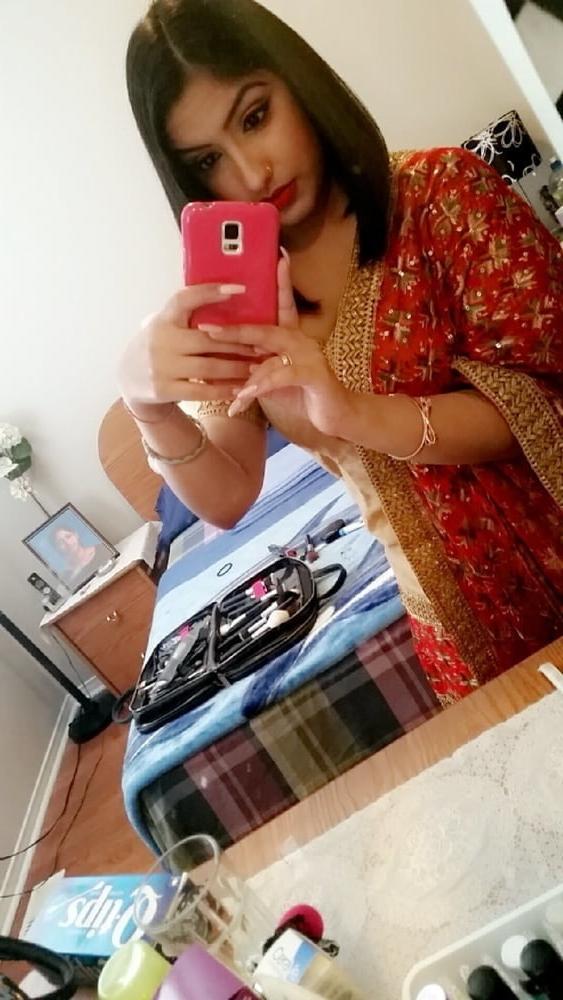 16P NRI Desi boobs exposed