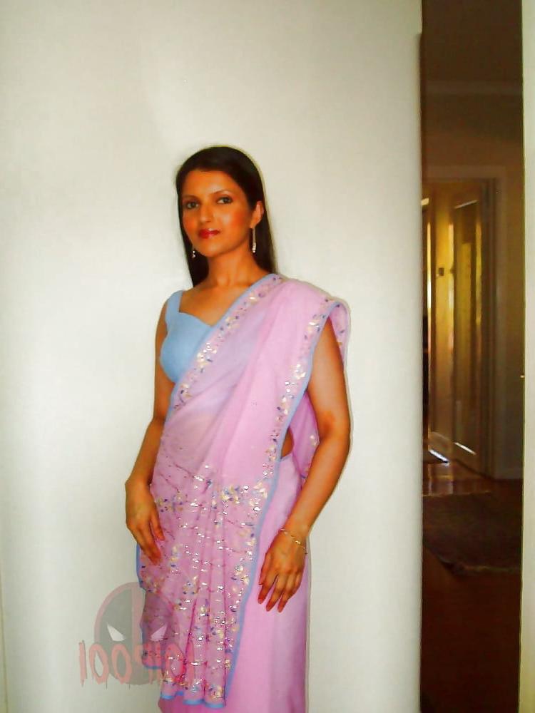 25P Desi nri Bhabhi Hairy Pussy ass