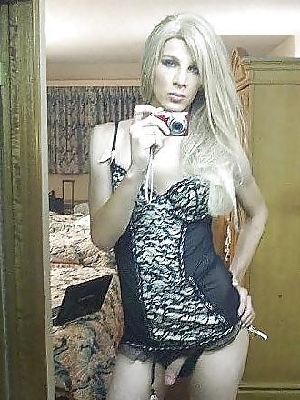 25P Beautiful Shemales in Small Skirts 3 by TROC