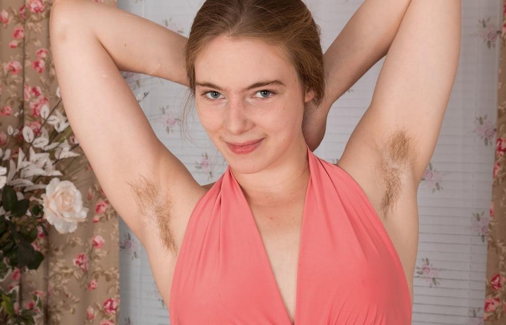 24P hairy teen Alice