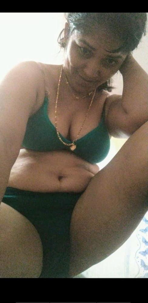 25P Desi NRI Bhabhi juicy pussy &amp; Indian Aunty panty boob shows