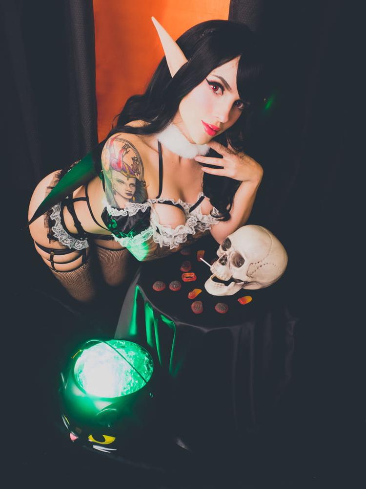 13P KMFX - Halloween Elf