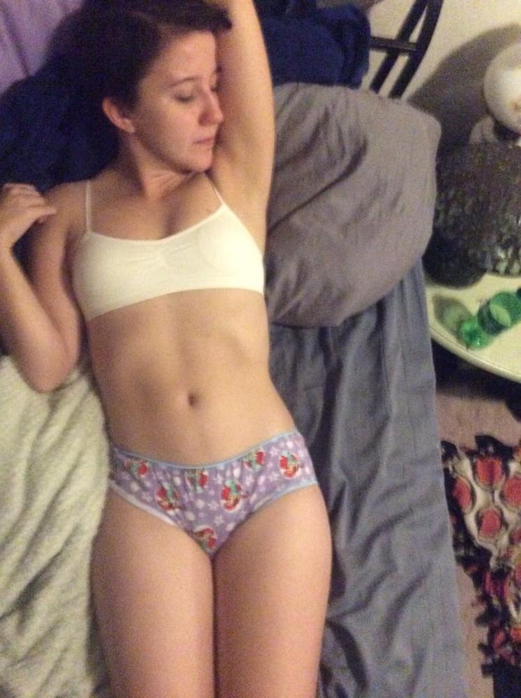 25P Diaper girl