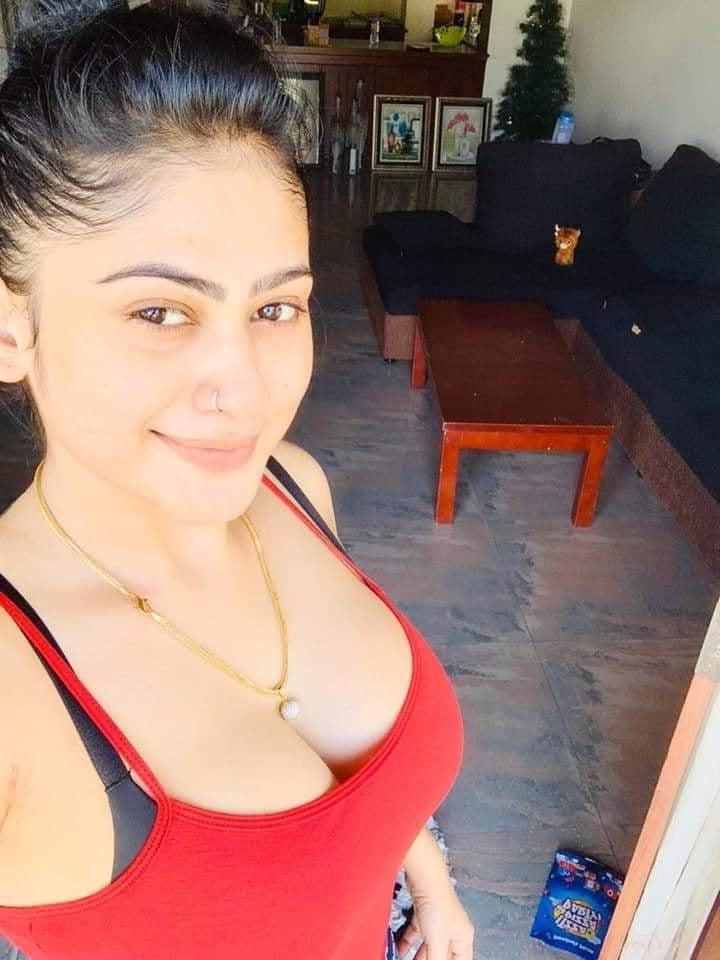 12P Desi Girls