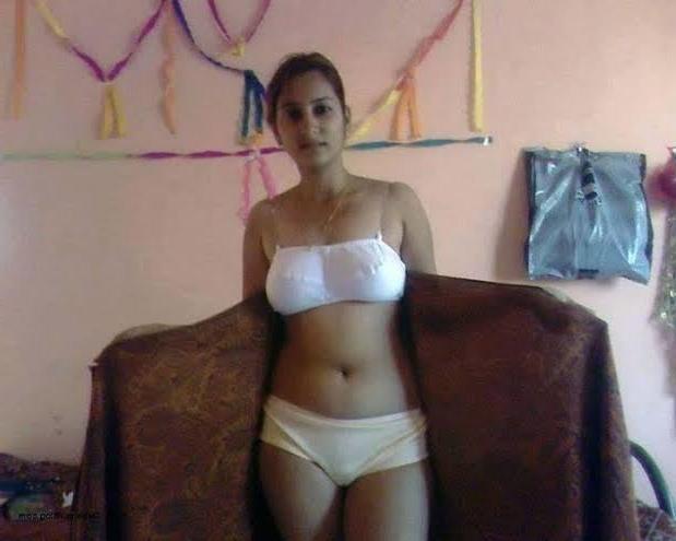 25P Desi girls nude
