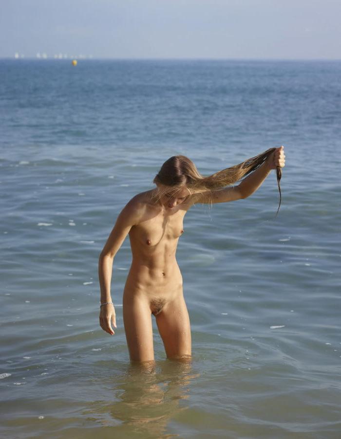 21P young and hairy