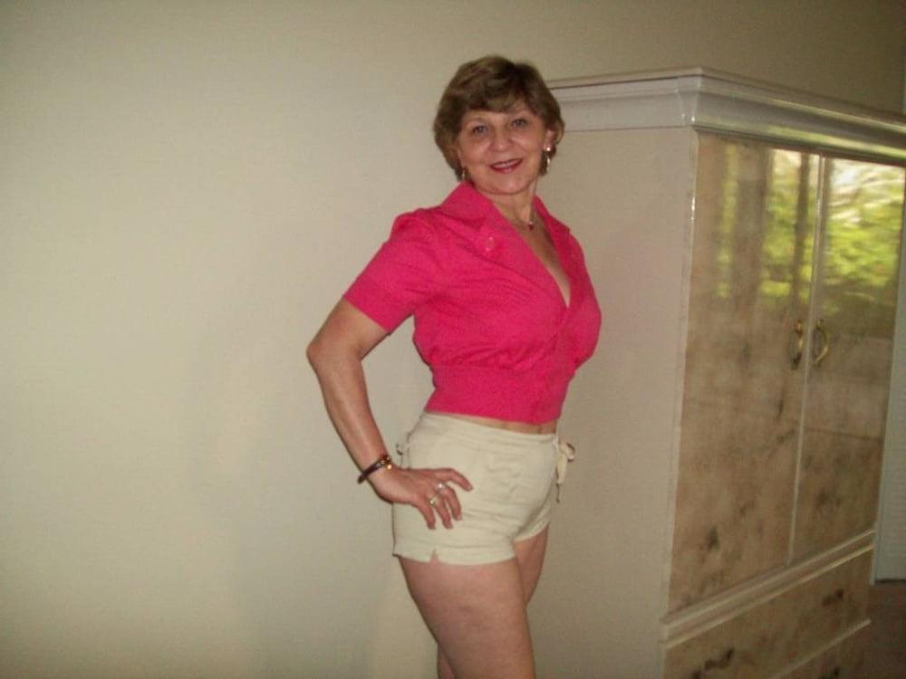 25P Mature beauty mix