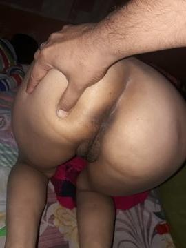 7P Desi selena aunty