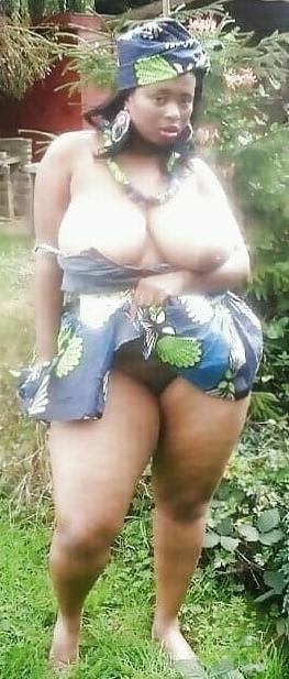 5P Busty BBW Amateur 29