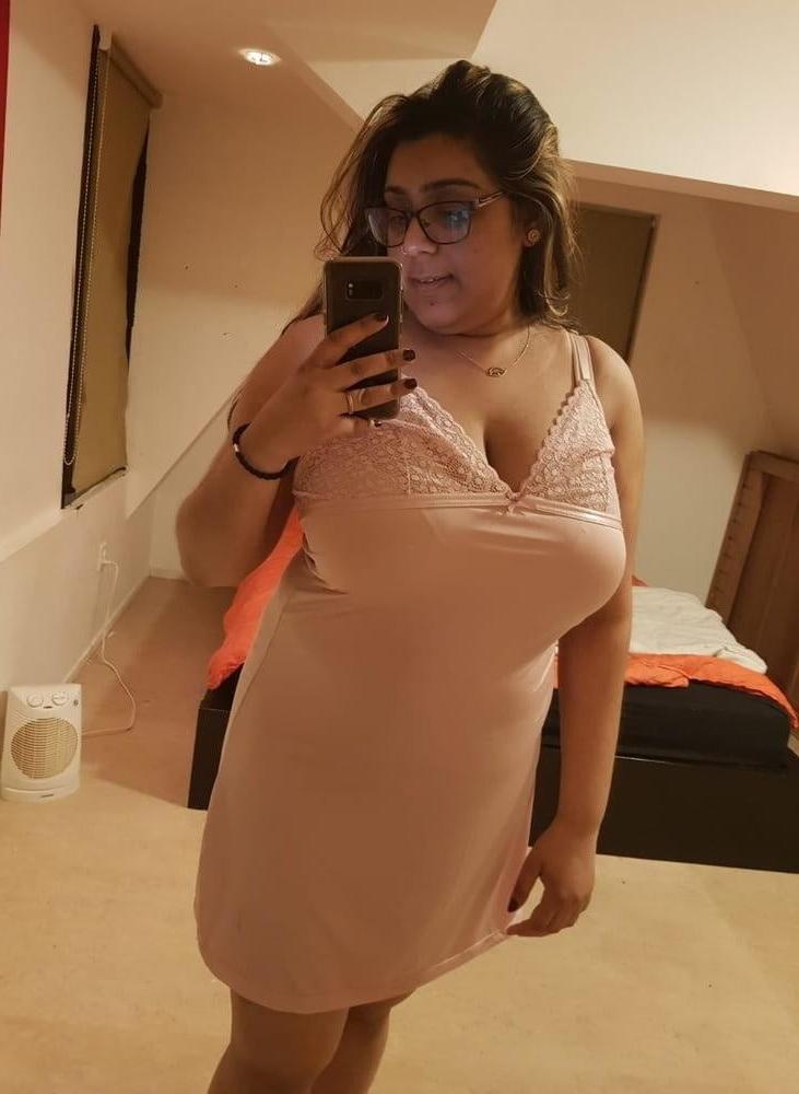 25P Desi paki