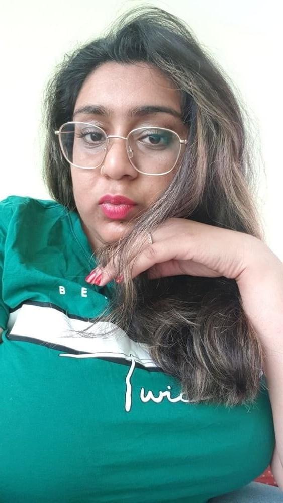 25P Desi paki