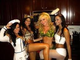 16P Holiday - Halloween